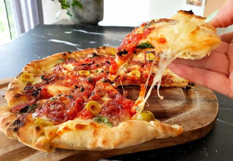 Sicilian Style Pizza Recipe Cuisine Fiend 